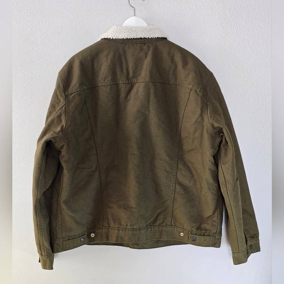 Levi's Men's Classic Fit Trucker Jacket - Dark Olive Green (XL) MSRP $108 - Picture 5 of 5